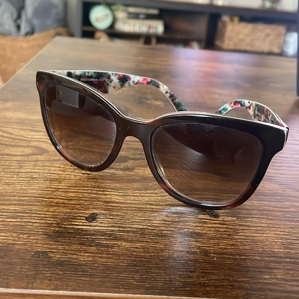 Dolce & Gabbana DG4190 sunglasses